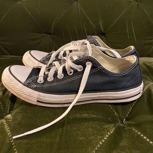 Black Low Converse - Picture 4 of 6
